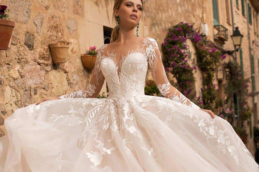 Naviblue 2019 wedding store dresses